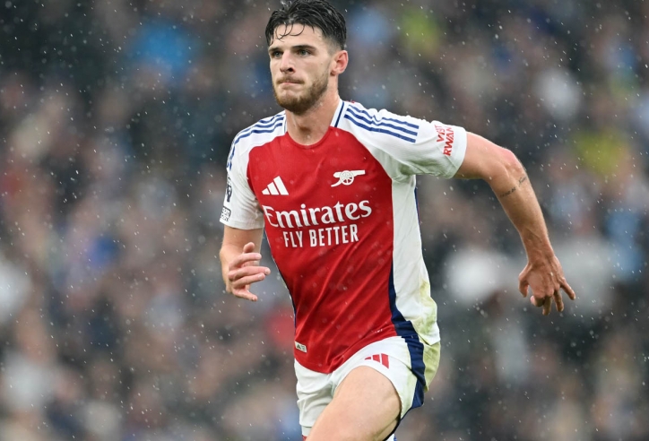 Vì sao Declan Rice vắng mặt khi Arsenal hòa Liverpool?
