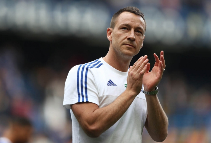 John Terry than thở vì chưa làm được 1 điều trong sự nghiệp