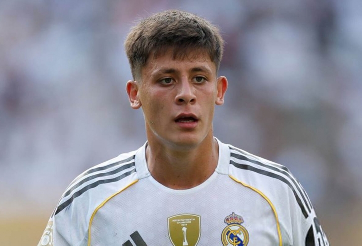 Toni Kroos chỉ cách để Guler tỏa sáng ở Real Madrid