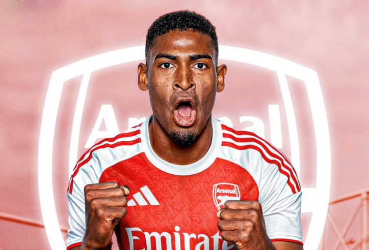 Arsenal đón thêm tin vui tại Singapore