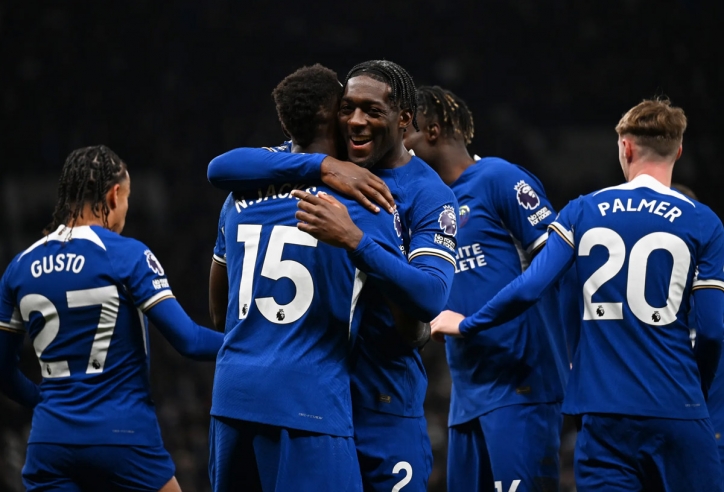 bom win - Đánh Giá Chi Tiết Sức Mạnh và Chiến Thuật Phòng Ngự, Tấn Công