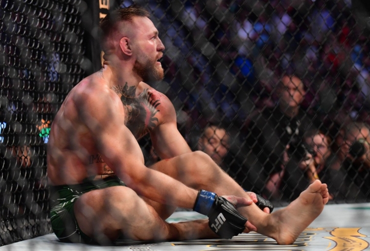 Conor McGregor 'suy sụp' vì tiếp tục lỡ hẹn với UFC