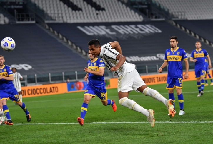 Hàng thủ 'gánh' Juventus vượt qua ải Parma