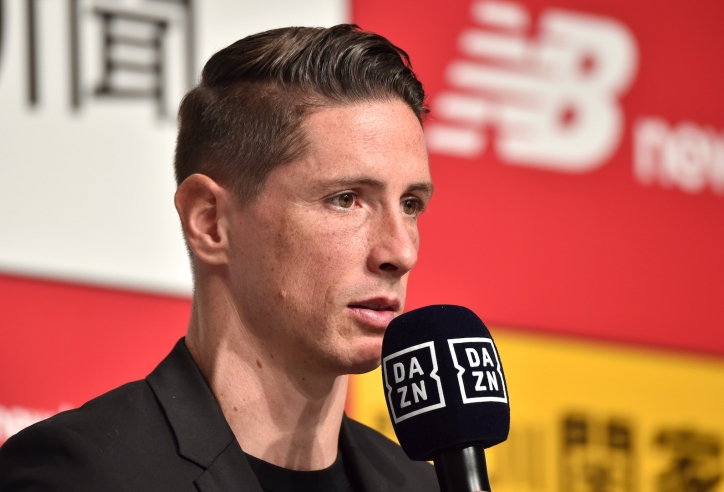 NÓNG: Torres tuyên bố trở lại thi đấu chuyên nghiệp