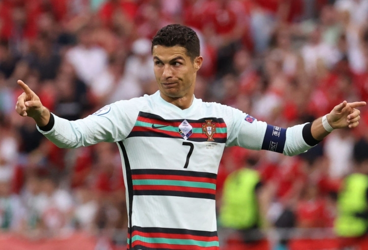 Fernando Santos: 'Bồ Đào Nha không chỉ có Ronaldo'
