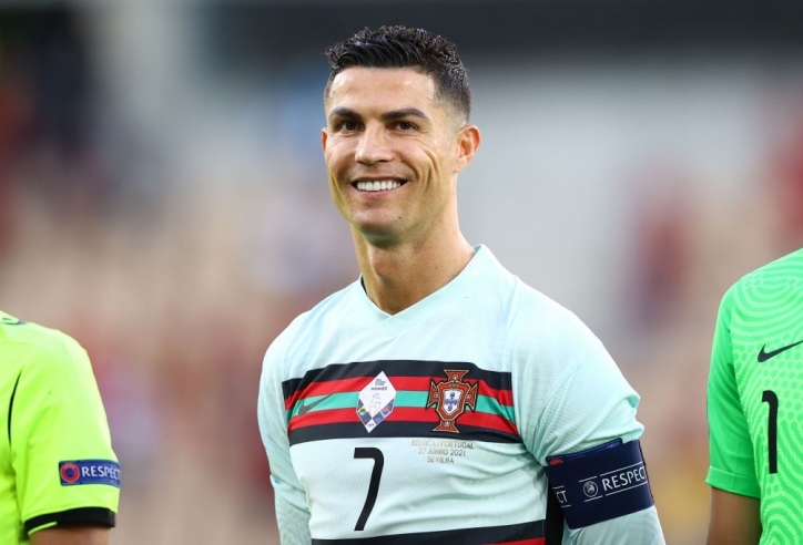 Ronaldo tuyên bố đanh thép trước thềm bán kết play-off World Cup 2022