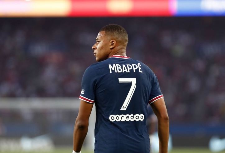 Messi cập bến, Mbappe bị đồng đội cô lập tại PSG?