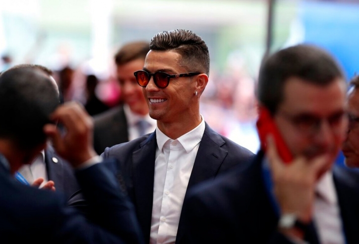 Lộ thời điểm Ronaldo rời Juventus, gia nhập 'bến đỗ trong mơ'?
