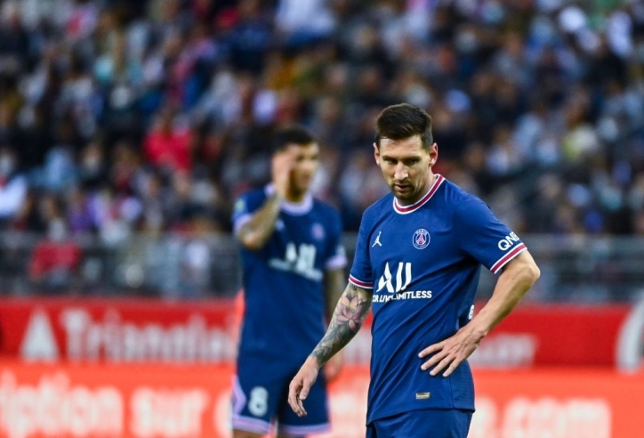 Messi có hành động gây tranh cãi trong trận ra mắt PSG