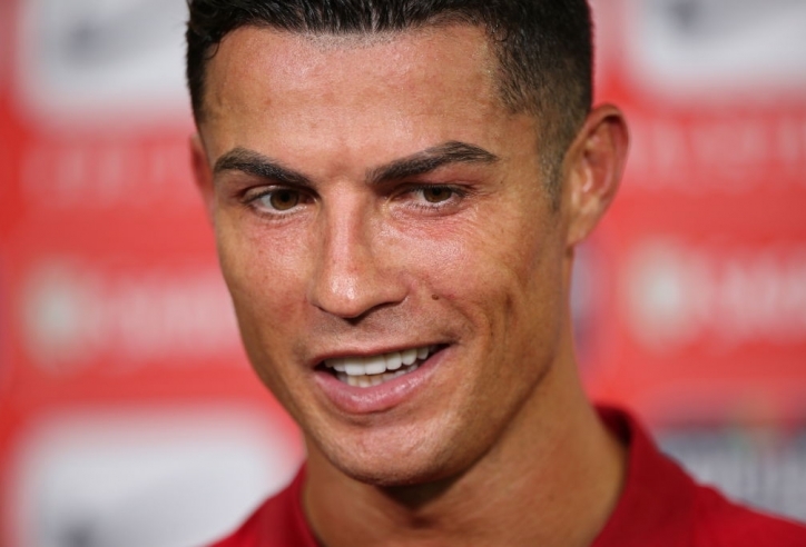Ronaldo một mực muốn 'làm khó' Solskjaer