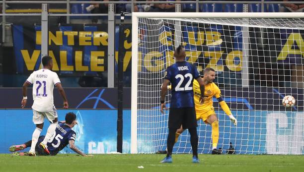 Video bàn thắng Inter 0-1 Real Madrid: Sao trẻ lên tiếng