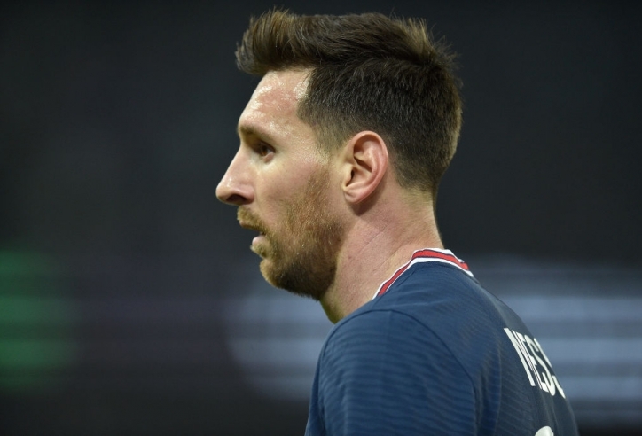 Messi trở thành tâm điểm chỉ trích tại Pháp