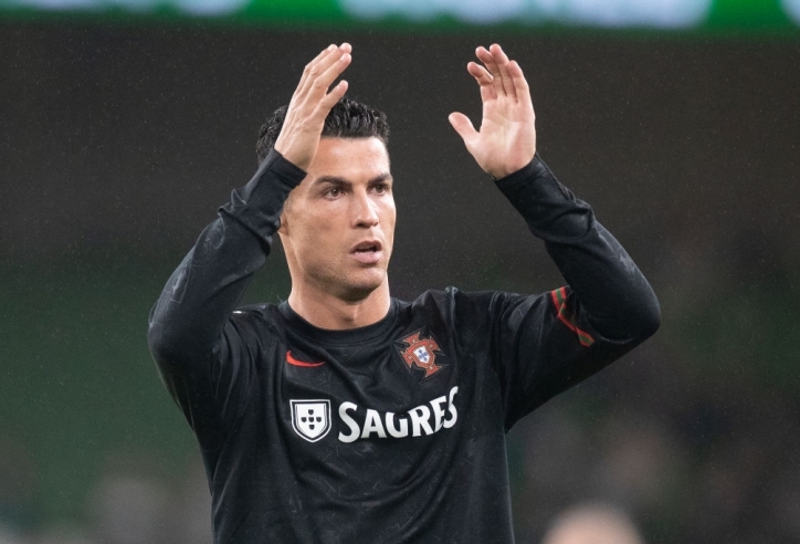 Thầy Ronaldo tuyên bố sẵn sàng rời ghế huấn luyện viên trưởng