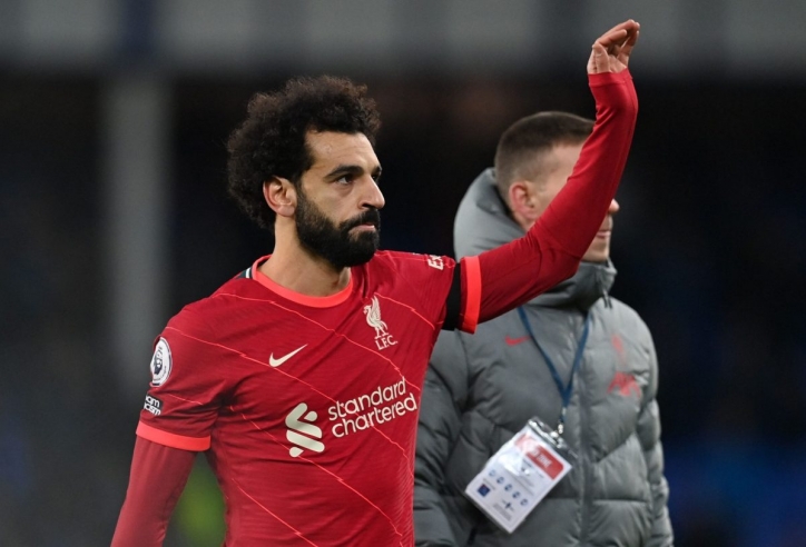 Liverpool bán Salah, thay thế bằng ngôi sao 'đầy bất ngờ'?
