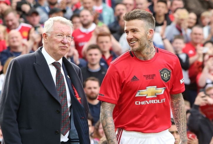 David Beckham nhận vinh dự đặc biệt, sánh vai Sir Alex Ferguson