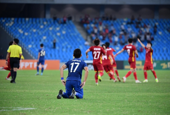 Vừa mất chức vô địch vào tay Việt Nam, HLV Thái Lan tuyên bố muốn dự World Cup