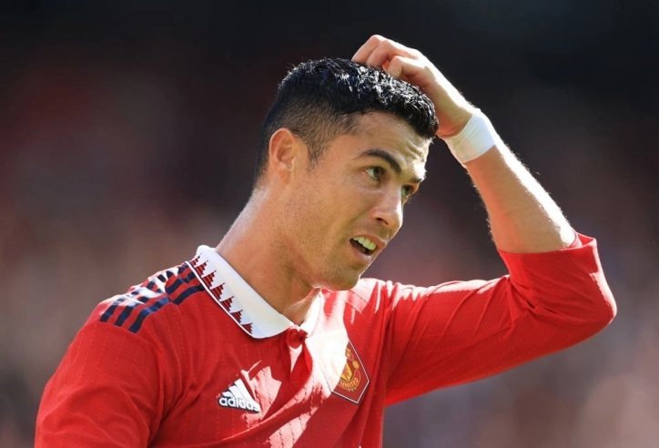 Cựu sao MU chỉ trích Ronaldo: ‘Đồ ích kỷ’