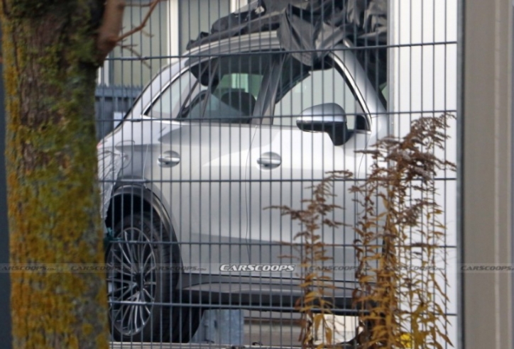 Hé lộ ngoại thất của Mercedes-Benz GLC 2023