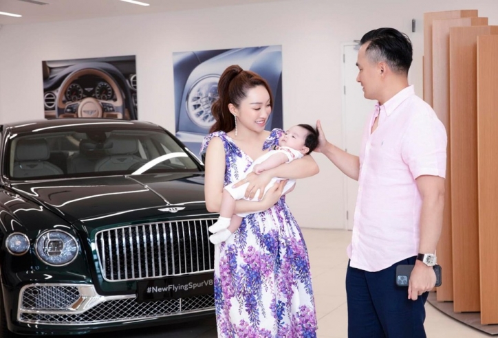 Diễn viên Chi Bảo mạnh tay chi hàng chục tỷ đồng mua Bentley Flying Spur tặng vợ