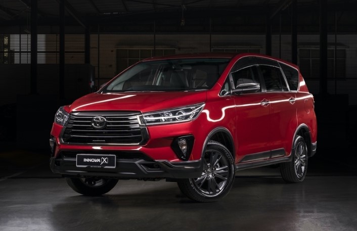 Toyota Innova 2022 chính thức ra mắt Đông Nam Á, trang bị 'xịn sò' hơn xe bán tại Việt Nam