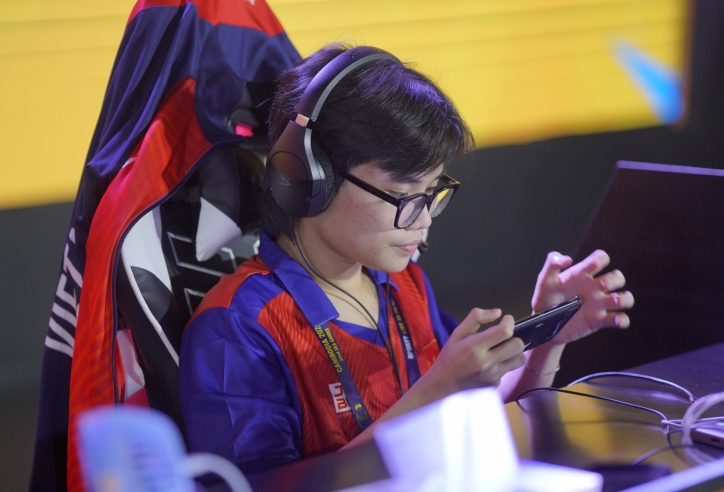 Việt Nam không thể bảo vệ HCV môn Tốc Chiến tại SEA Games 32