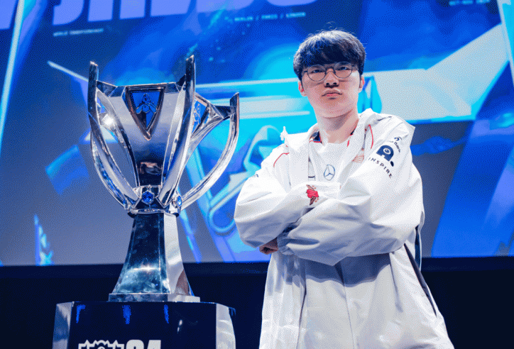 T1 Faker: 'Có thắng tôi cũng không giải nghệ'