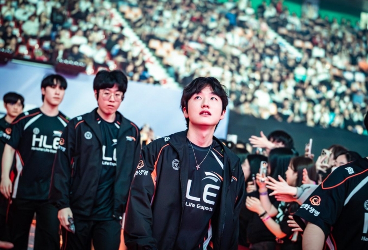 Peanut gửi chiến thư tới Levi tại LOL EWC 2025