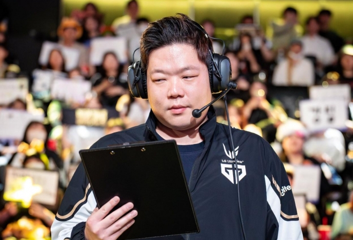 HLV GEN: 'Tôi đã định giấu Ziggs tới tận Vòng Playoffs'