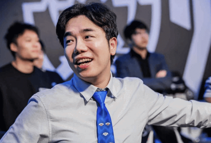 HLV TES chỉ thẳng sự khác biệt giữa LPL và LCK