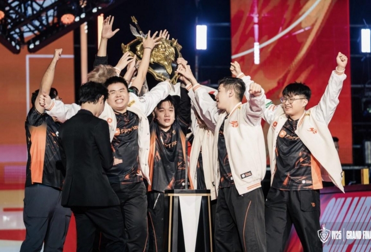 Team Flash lên ngôi vô địch ĐTDV Mùa Đông 2025