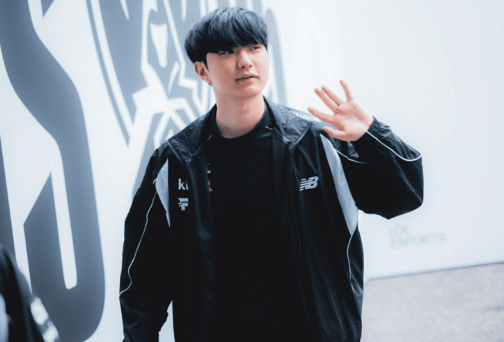 Hai đội tuyển LCK 2026 đổi tên