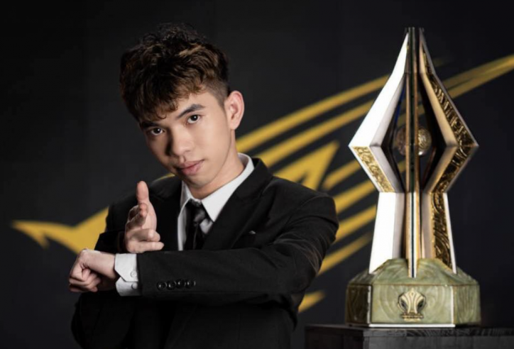 Xạ thủ Hoàng TĐ giải nghệ