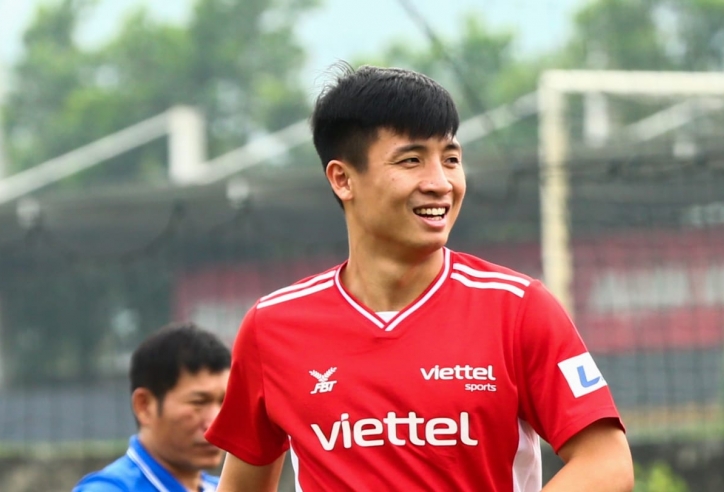 Trung vệ ĐT Việt Nam: 'Viettel mong chờ đối đầu nhà vô địch châu Á'
