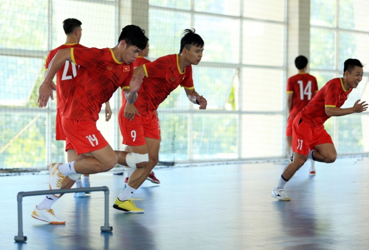 ĐT Việt Nam loại 5 cầu thủ trước ngày tham dự World Cup