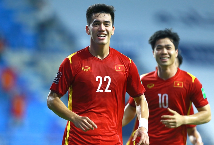 'Tiền đạo số 1 ĐT Việt Nam' san bằng kỷ lục tại Vòng loại World Cup