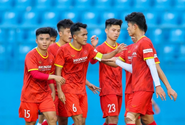 NÓNG: U23 Việt Nam nhận tin cực vui, sắp có thêm quân ở chung kết giải AFF
