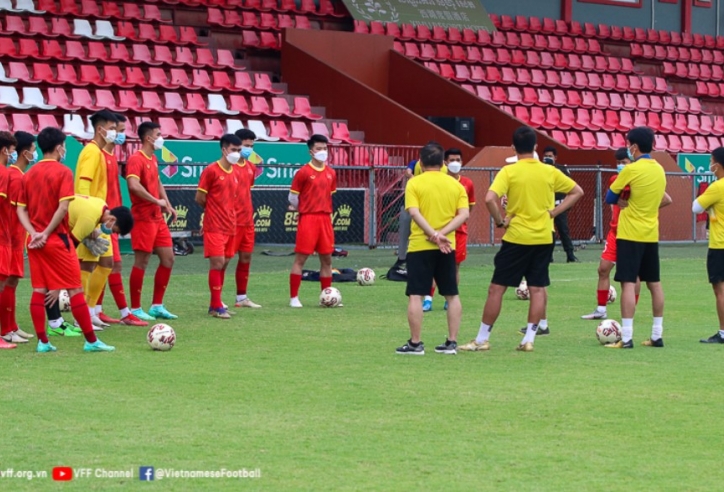 U23 Việt Nam bất ngờ gặp trở ngại trước chung kết với Thái Lan