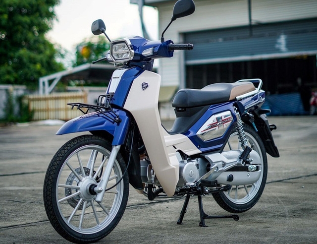 Honda Dream 'nhái' bất ngờ về Việt Nam, giá khoảng 27 triệu đồng