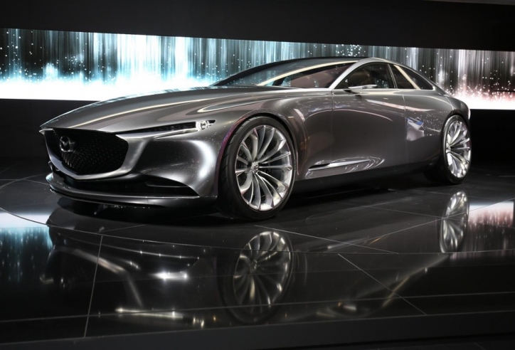 Mazda 6 thế hệ mới 'gây sốt' với thiết kế như siêu xe, động cơ “khủng”