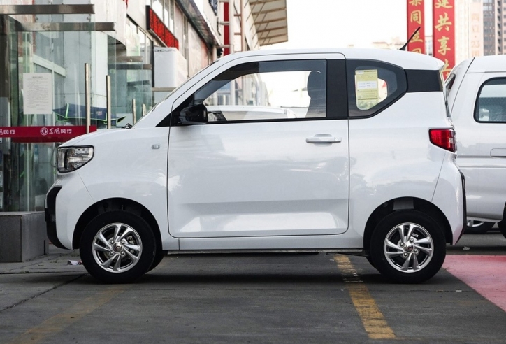 Ô tô cỡ nhỏ Trung Quốc “cháy hàng” bởi giá bán chưa tới 100 triệu đồng