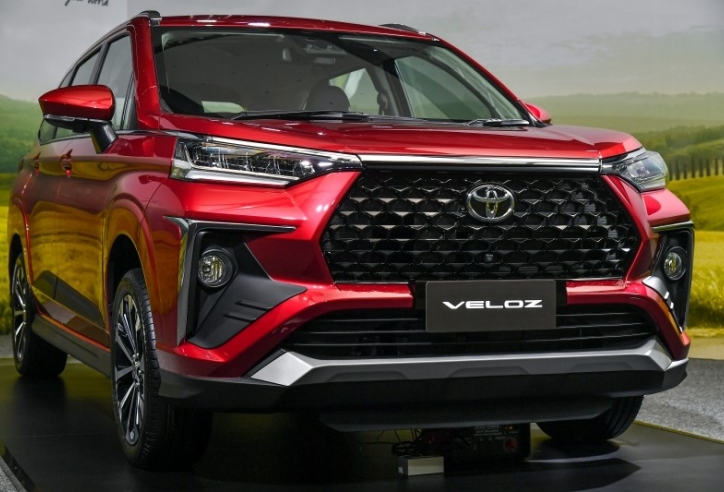 Cận cảnh Toyota Veloz 2022 vừa ra mắt, giá từ 559 triệu đồng