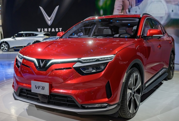 VinFast nhận đơn hàng bán hơn 2.500 xe VF 8 và VF 9 cho Autonomy