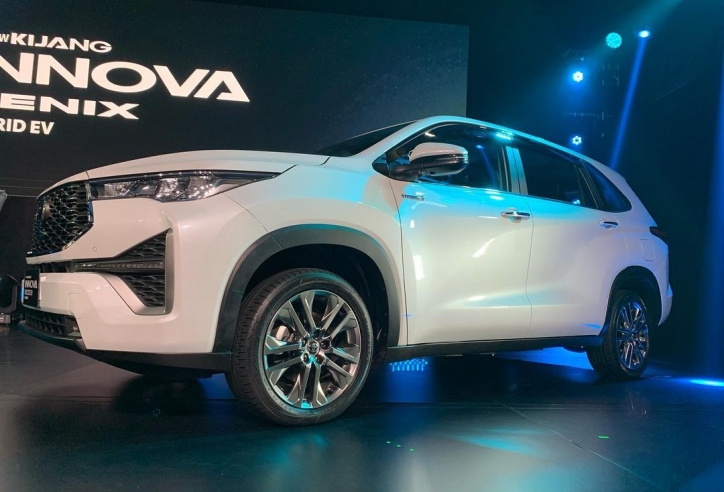 Toyota Innova 2023 chính thức ra mắt, giá từ 662 triệu đồng, có bản hybrid