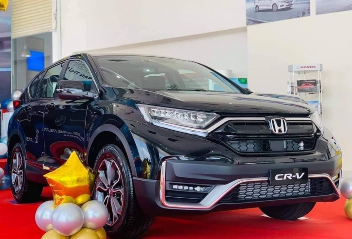 Giá lăn bánh Honda CR-V siêu hấp dẫn nhờ ưu đãi “khủng” từ đại lý