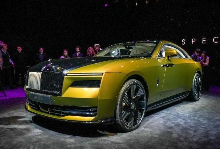 Rolls-Royce Spectre – xe điện siêu sang ra mắt tại Trung Quốc, giá 19,5 tỷ đồng