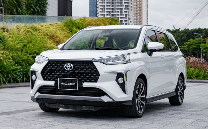 Hàng loạt xe Toyota Veloz Cross bị triệu hồi tại Việt Nam 