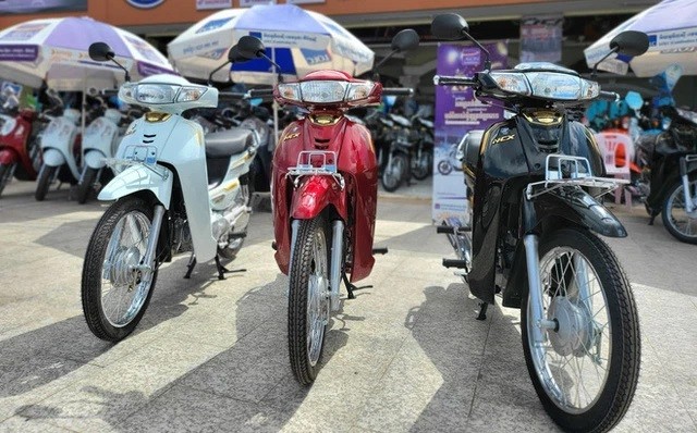Honda Dream sắp được bán chính hãng tại Việt Nam: động cơ 125cc, giá bình dân?