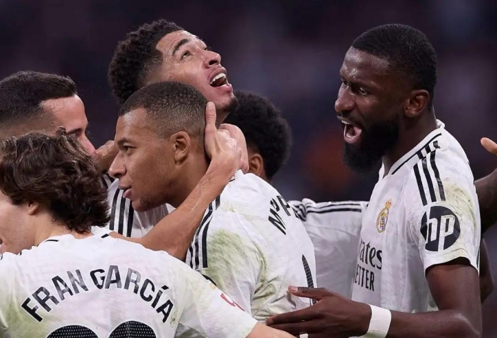 Duyên nợ chưa dứt, Chelsea tính chiêu mộ 'đồ tể' của Real Madrid