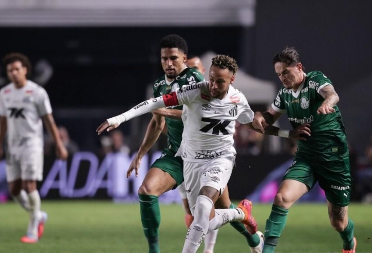 Neymar bật khóc trong ngày Santos tạo địa chấn lịch sử