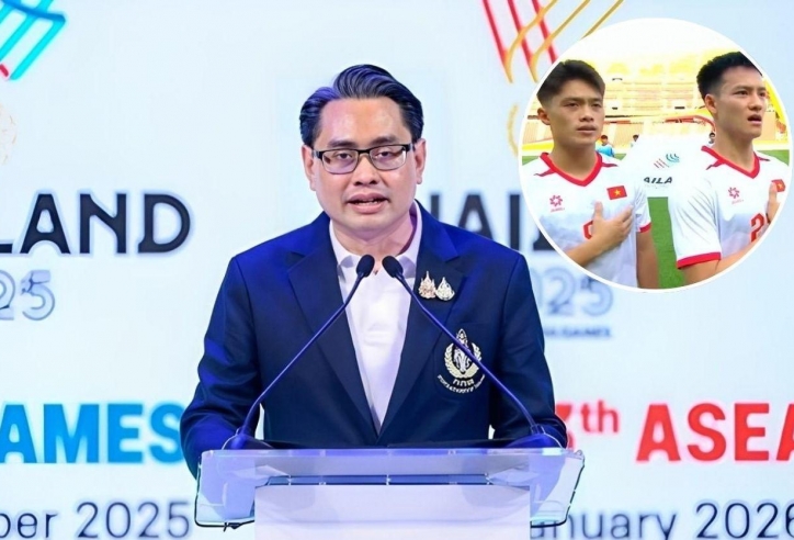 SỐC: Quốc ca Việt Nam bị Thái Lan 'bỏ quên' vì hết giờ hành chính